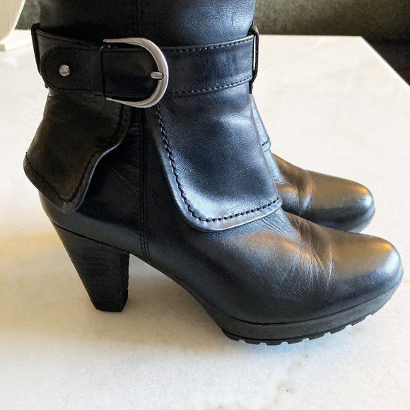 New! Blondo Canada tall black leather boots, waterproof, platform heels, buckles - Picture 9 of 9